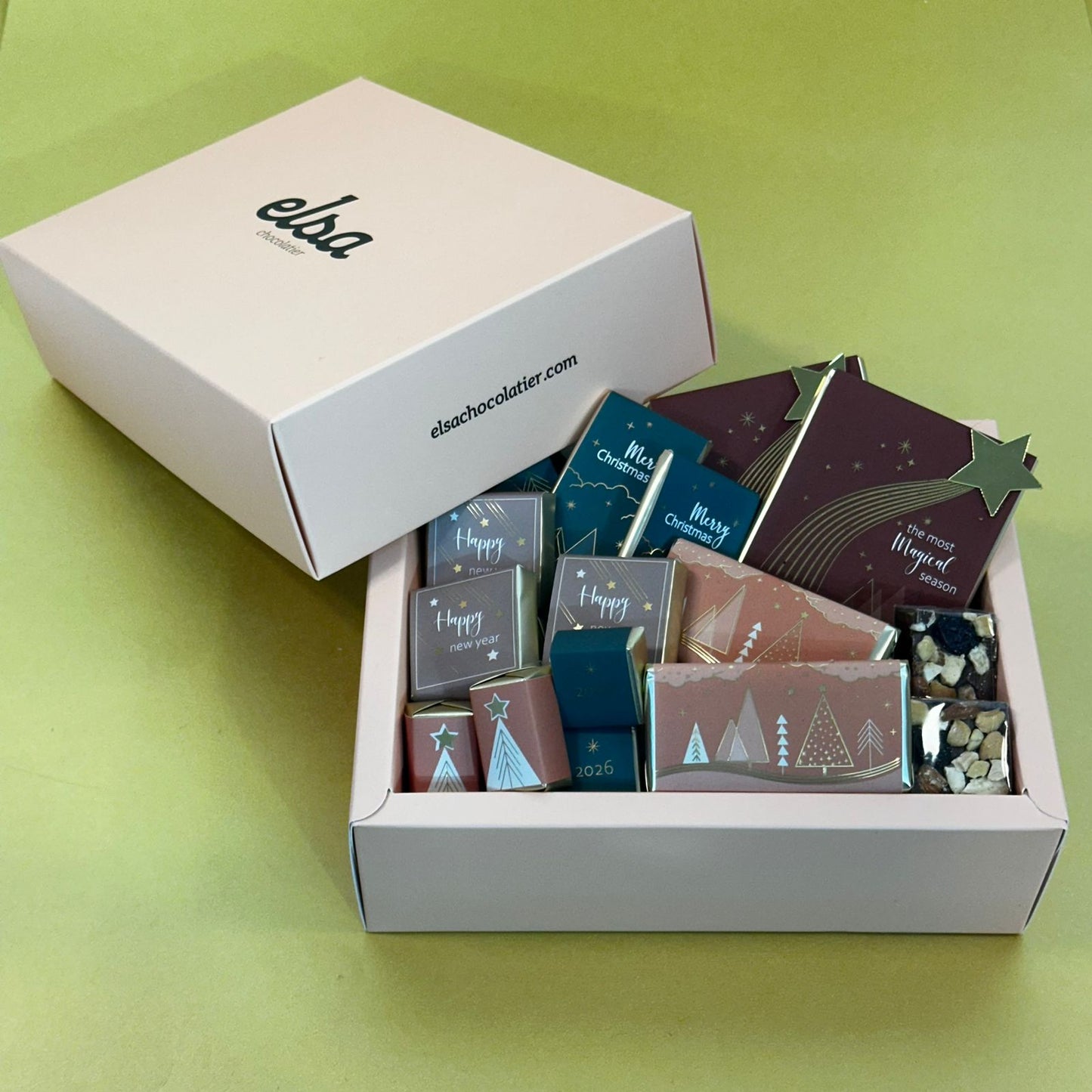 Shining Christmas Chocolate by KG