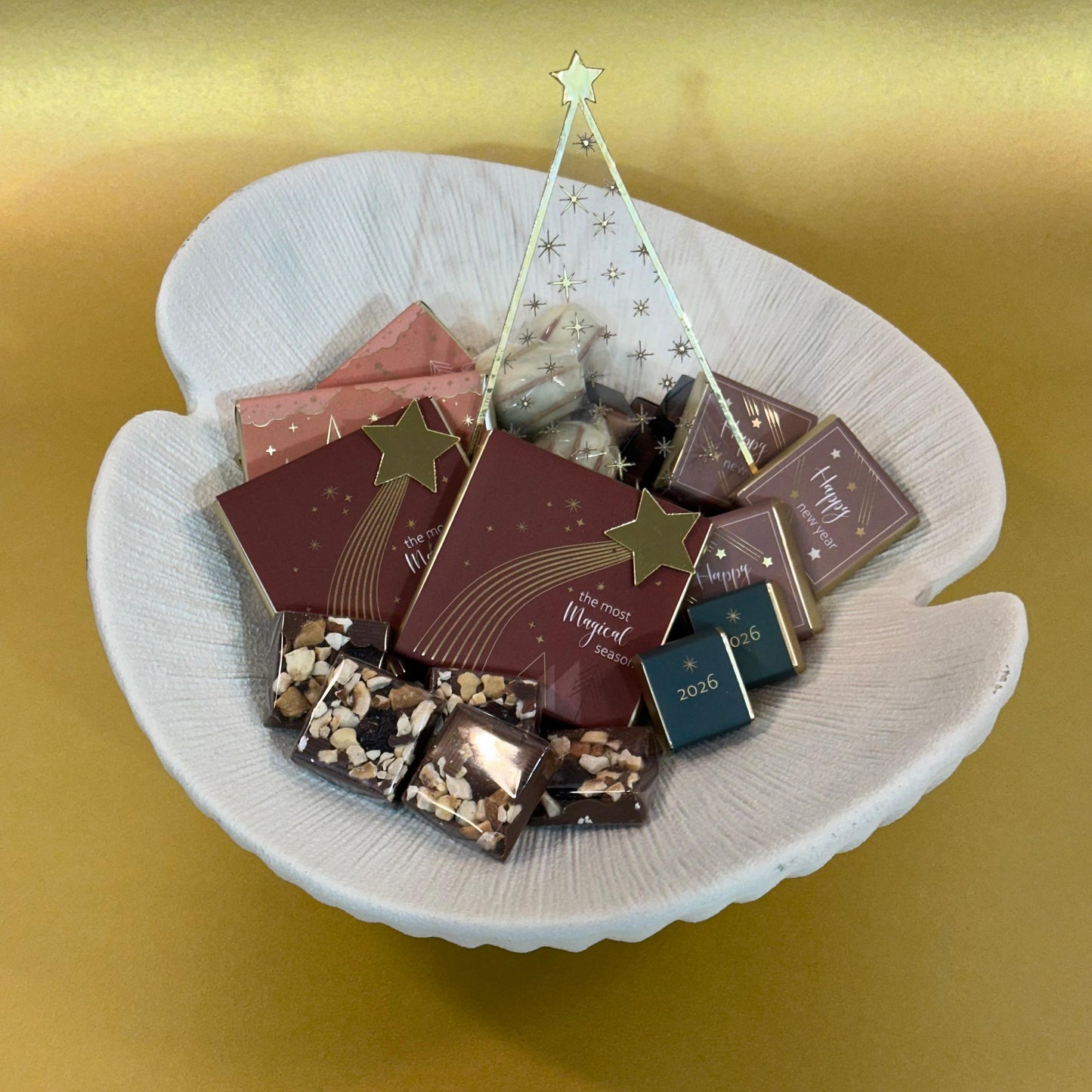 Shining White Leaf Bowl